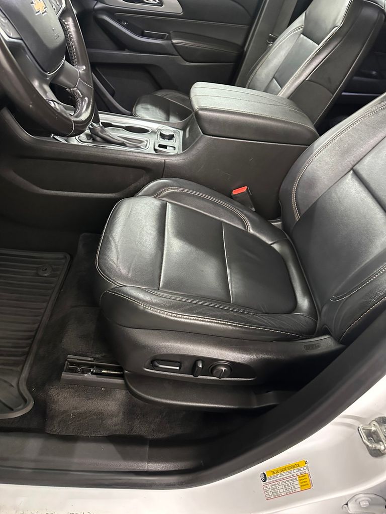 used 2019 Chevrolet Traverse car, priced at $20,985