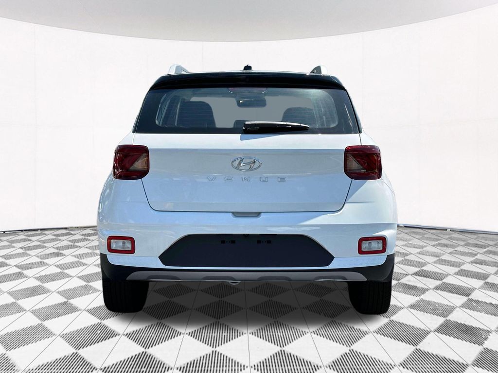 2025 Hyundai Venue Limited 6