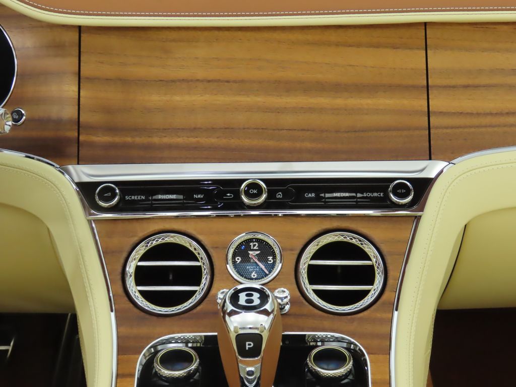Thumbnail: 2022 Bentley Continental - 22