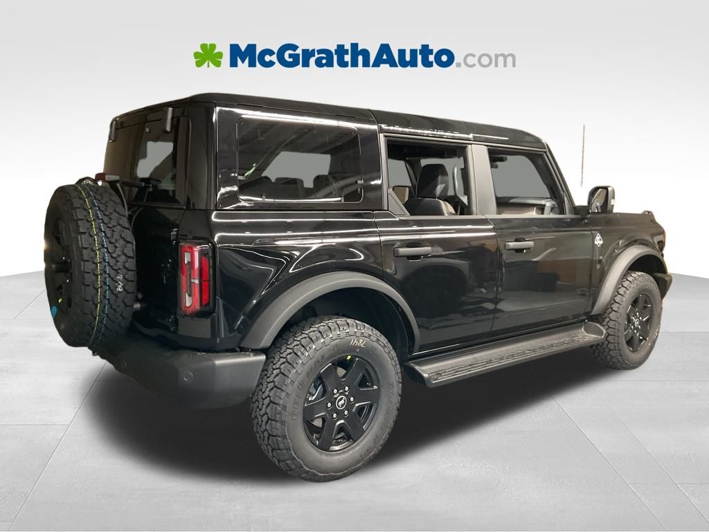 New 2025 Black Ford Outer Banks image 2