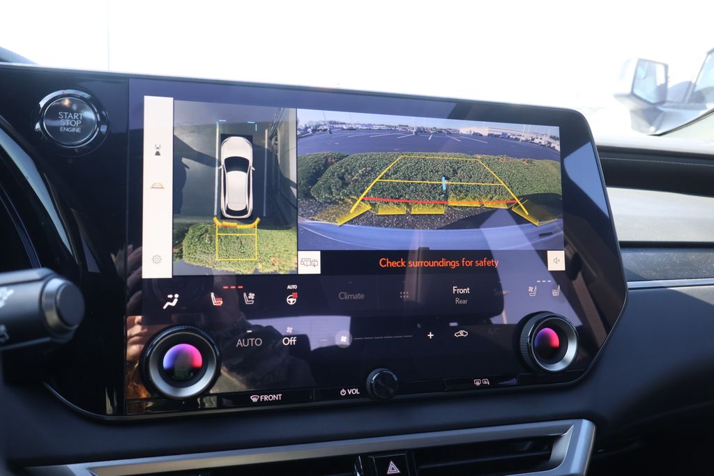 Thumbnail: 2025 Lexus RX - 27