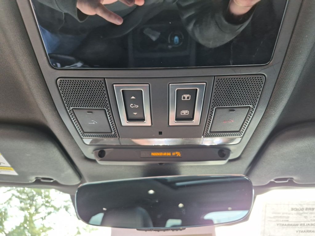 Used Car 2024 Land Rover Defender 130  X-dynamic Se For Sale Under $60,000 In Austin, Texas