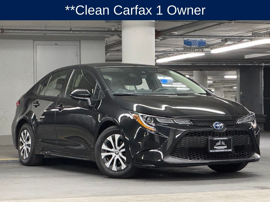 2022 Toyota Corolla Hybrid LE 3