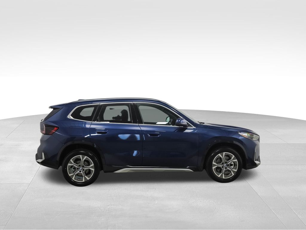 2025 BMW X1 xDrive28i 6