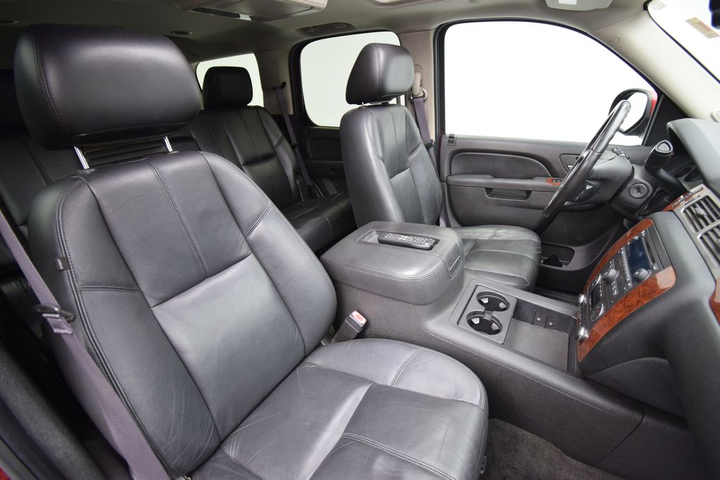 used 2013 Chevrolet Tahoe car, priced at $14,700