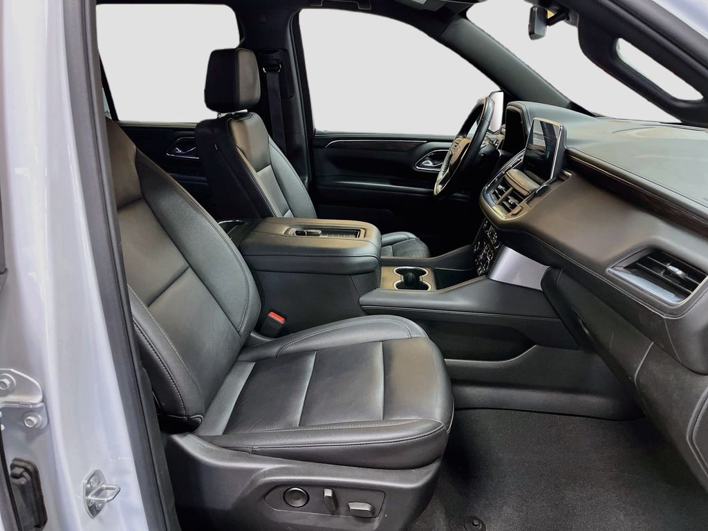 Used 2024 Summit White Chevrolet Z71 image 30