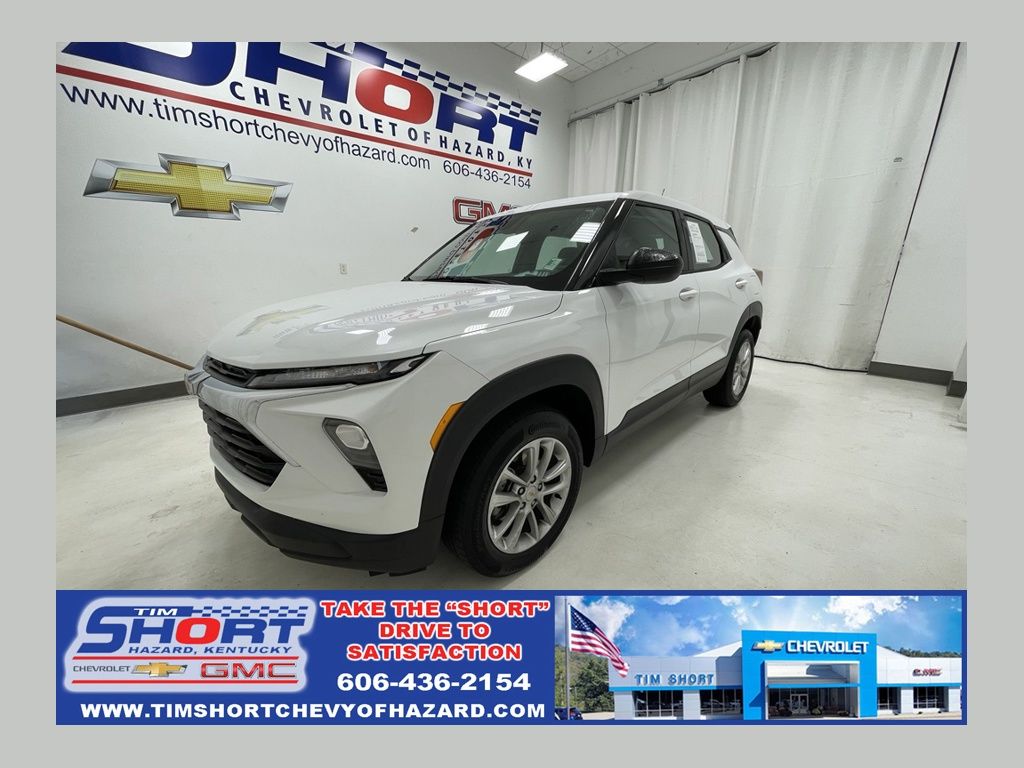 Summit White 2024 Chevrolet Trailblazer SUV / Crossover Four-Wheel Drive 9-Speed Automatic