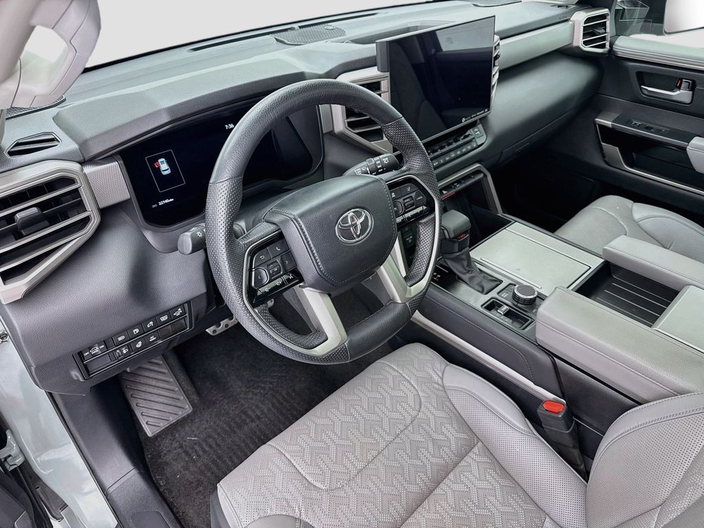 Thumbnail: 2024 Toyota Sequoia - 9