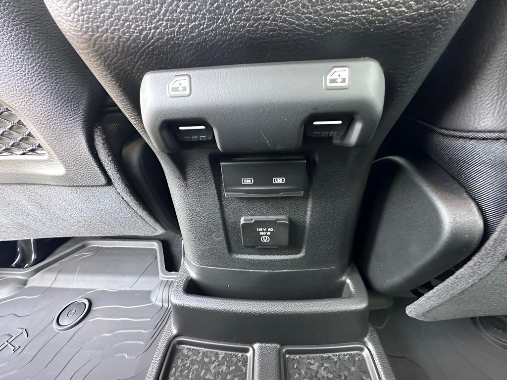 2026 Jeep Wrangler 4-Door Sahara - Photo 27