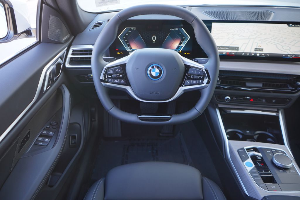 2025 BMW i4 eDrive40 15