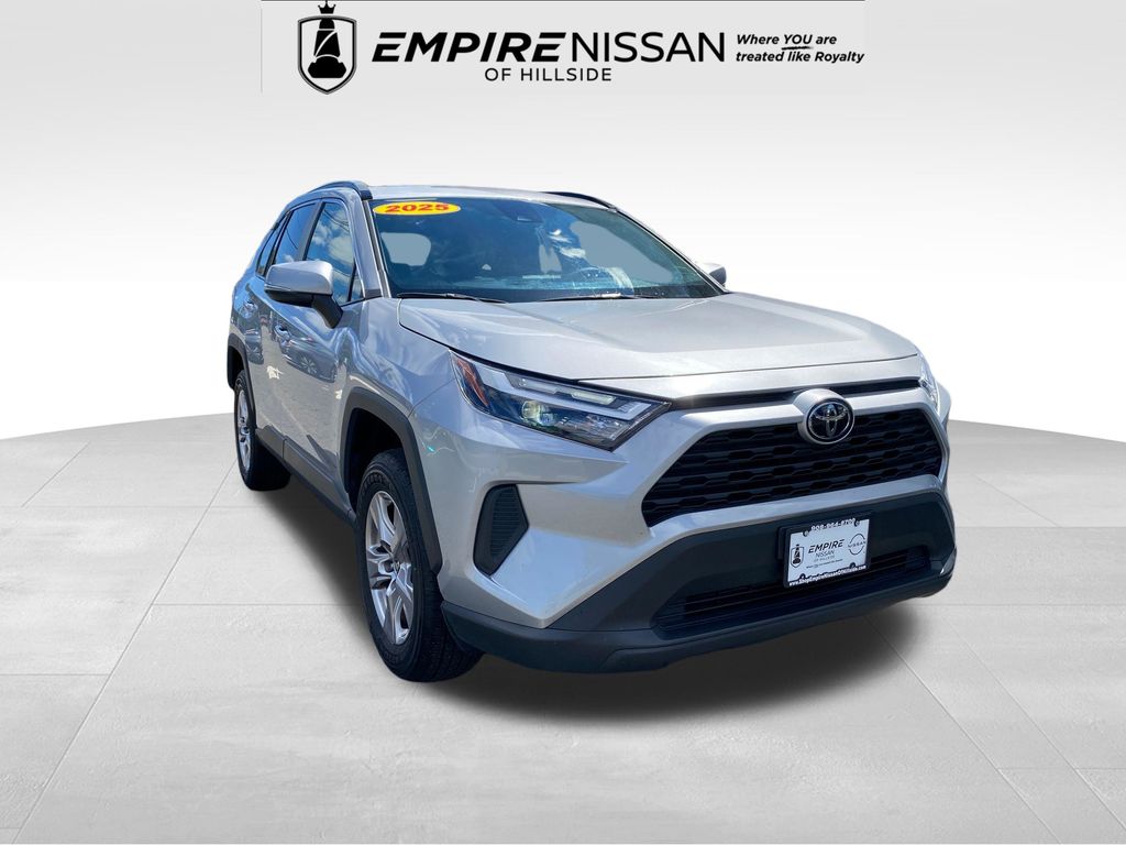 Silver Sky Metallic 2025 Toyota RAV4 SUV / Crossover Front-Wheel Drive 8-Speed Automatic