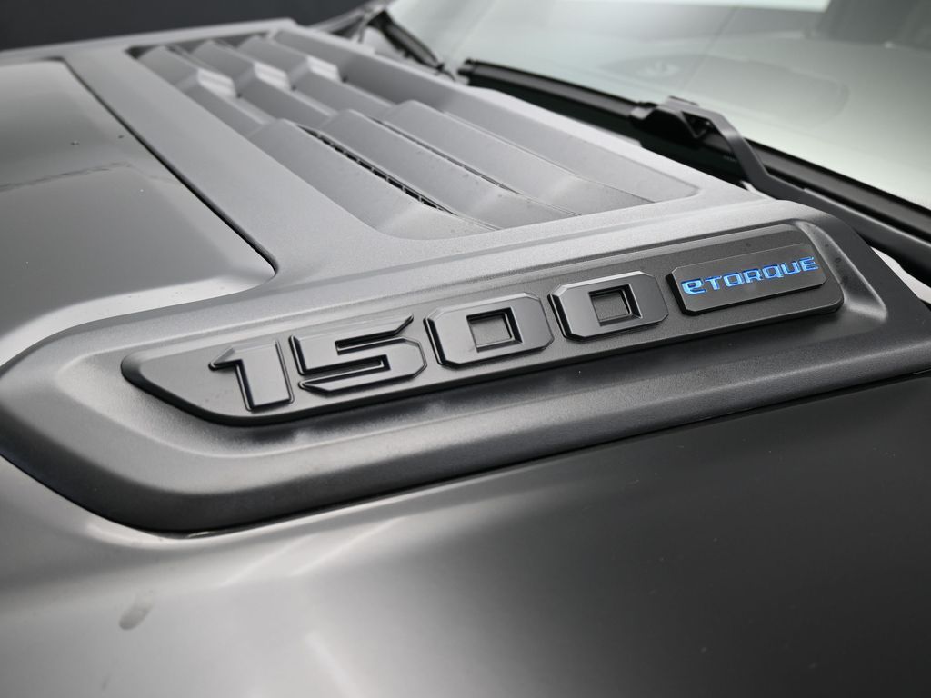 New 2026 Diamond Black Crystal Pearlcoat Ram Laramie image 30