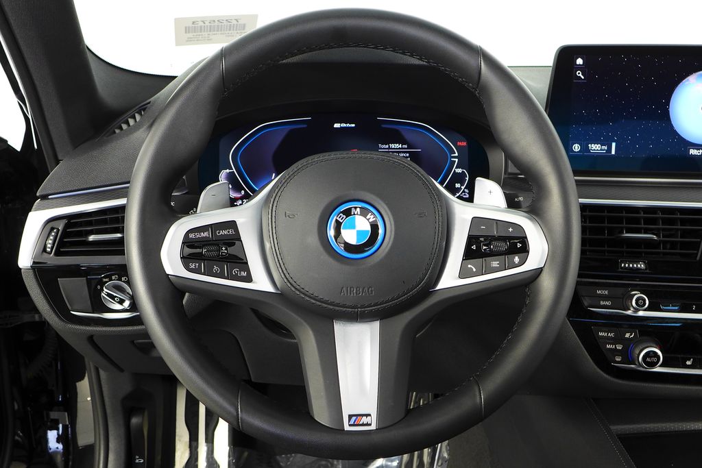 2022 BMW 5 Series 530e iPerformance 26