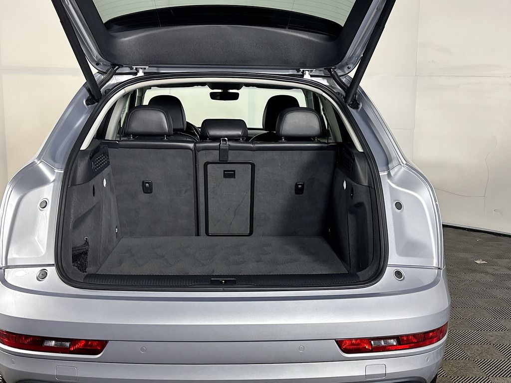 2016 Audi Q3 2.0T Premium Plus