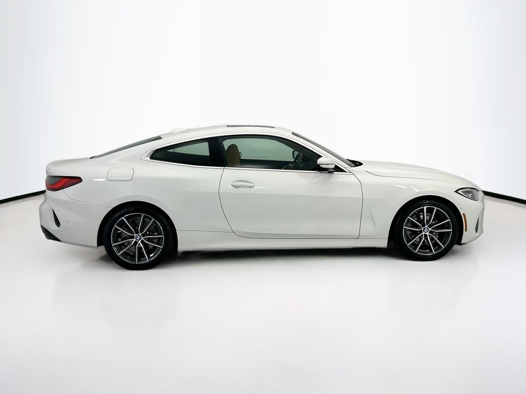 Thumbnail: 2024 BMW 4 Series - 4