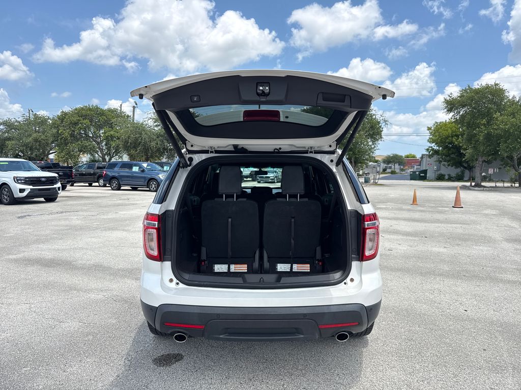 Used 2015 White Ford XLT image 28