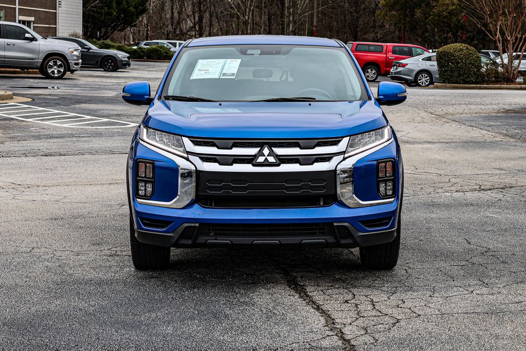 Used 2024 Blue Mitsubishi 2.0 SE image 9