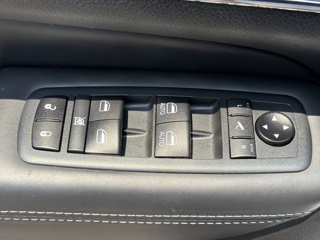 Used 2020 Jeep Grand Cherokee SUV
