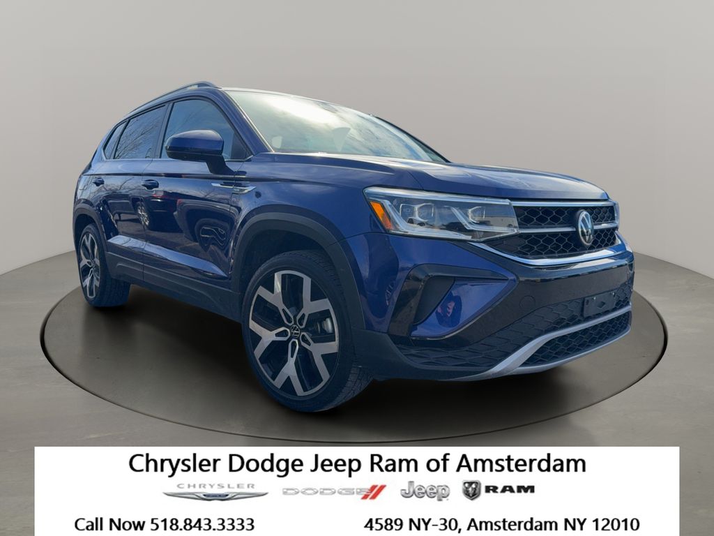 2022 Volkswagen Taos SEL 4Motion