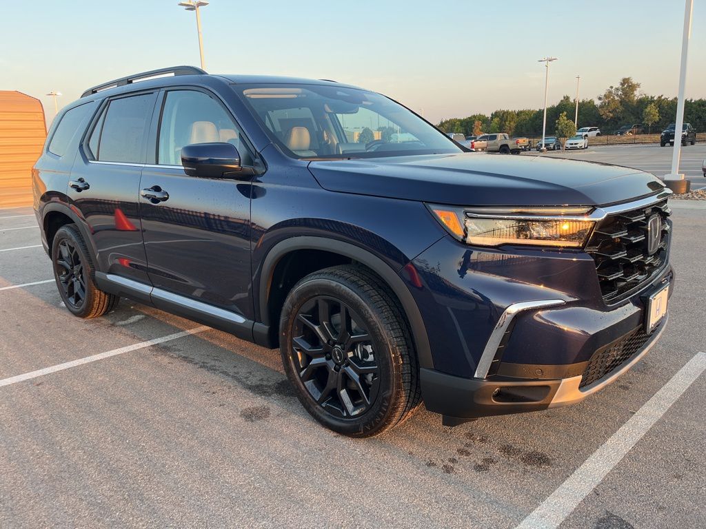 Thumbnail: 2025 Honda Pilot - 2