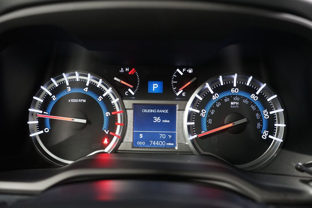 2019 Toyota 4Runner Limited 16