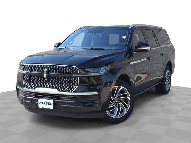 Infinite Black Metallic Clearcoat 2025 Lincoln Navigator SUV / Crossover Four-Wheel Drive Automatic
