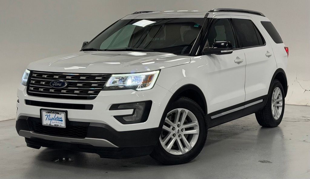 Oxford White 2016 Ford Explorer SUV / Crossover Front-Wheel Drive 6-Speed Automatic