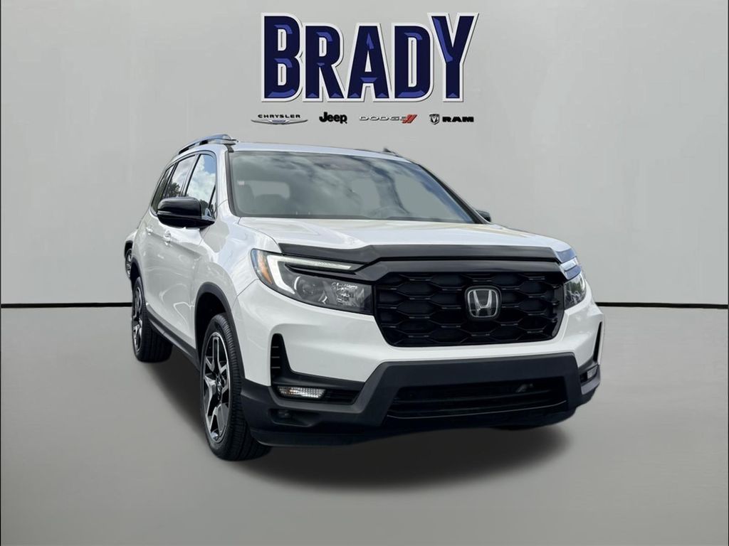 2023 Honda Passport Elite AWD SUV / Crossover All-Wheel Drive 9-Speed Automatic