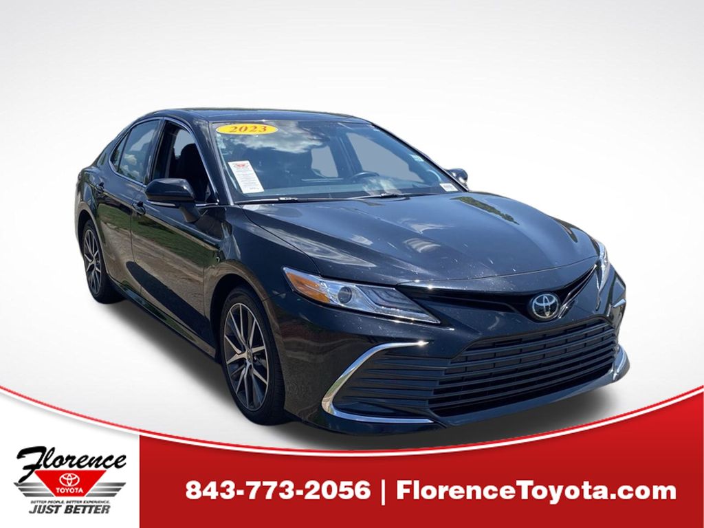 Midnight Black Metallic 2023 Toyota Camry XLE V6 FWD Sedan Front-Wheel Drive 8-Speed Automatic