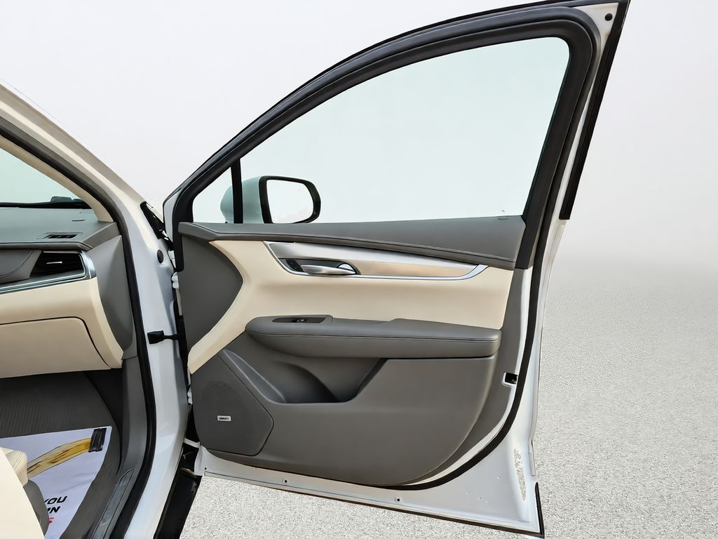 2022 Cadillac XT5 Premium Luxury White at AutoSavvy Houston Northwest