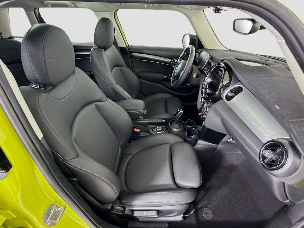 Thumbnail: 2024 MINI Cooper - 20