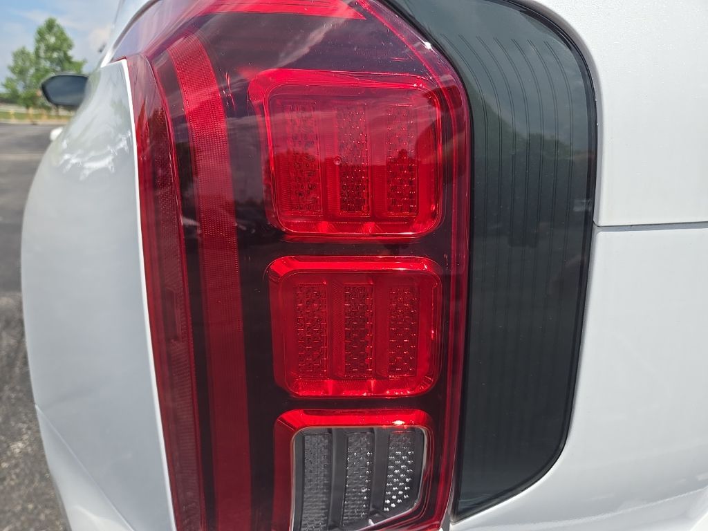 Thumbnail: 2025 Hyundai Palisade - 10
