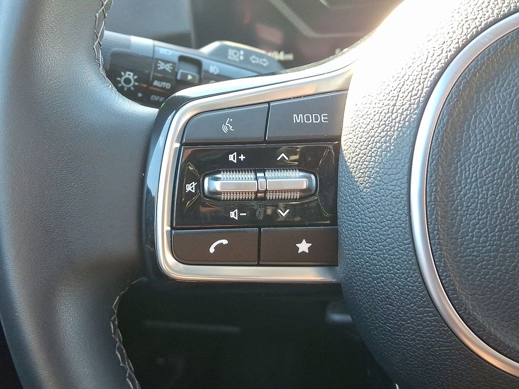 Thumbnail: 2024 Kia Sorento - 25