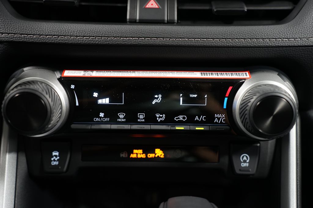 2025 Toyota RAV4 LE 20