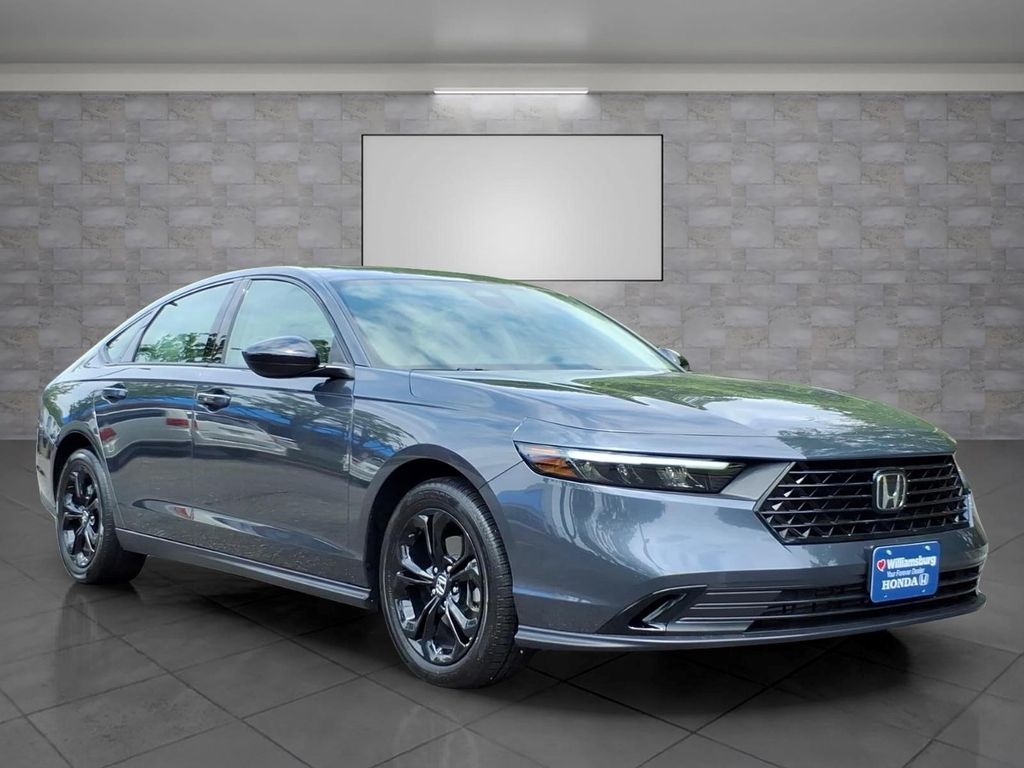 2025 Honda Accord Sedan SE