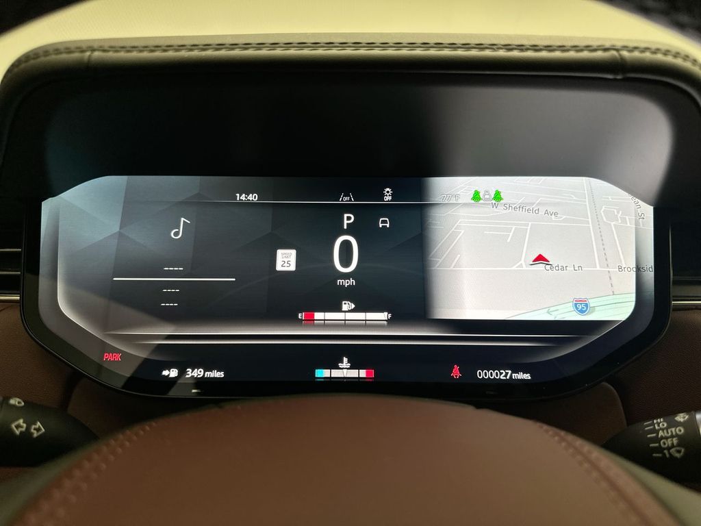 2025 Land Rover Range Rover Autobiography 16