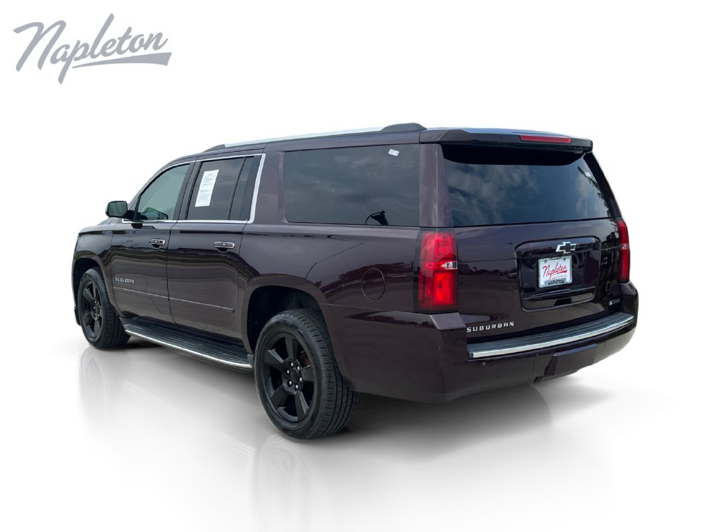 2017 Chevrolet Suburban #3