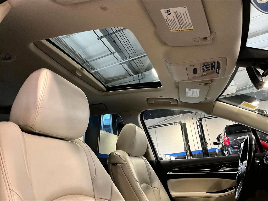 2023 Buick Enclave — photo 23