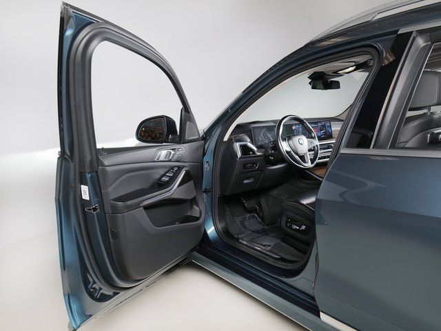 2023 BMW X7 40i - Photo 29