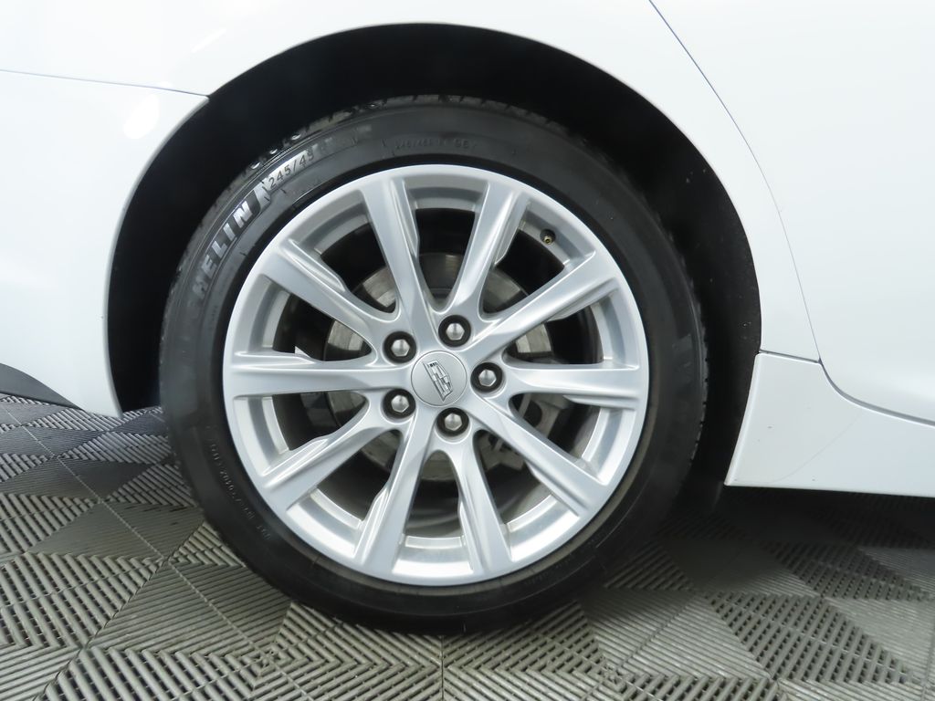 Thumbnail: 2023 Cadillac CT5 - 32