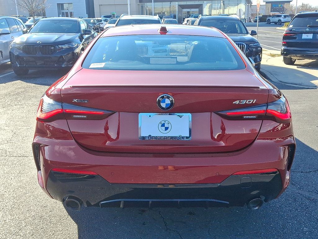 Thumbnail: 2026 BMW 4 Series - 5