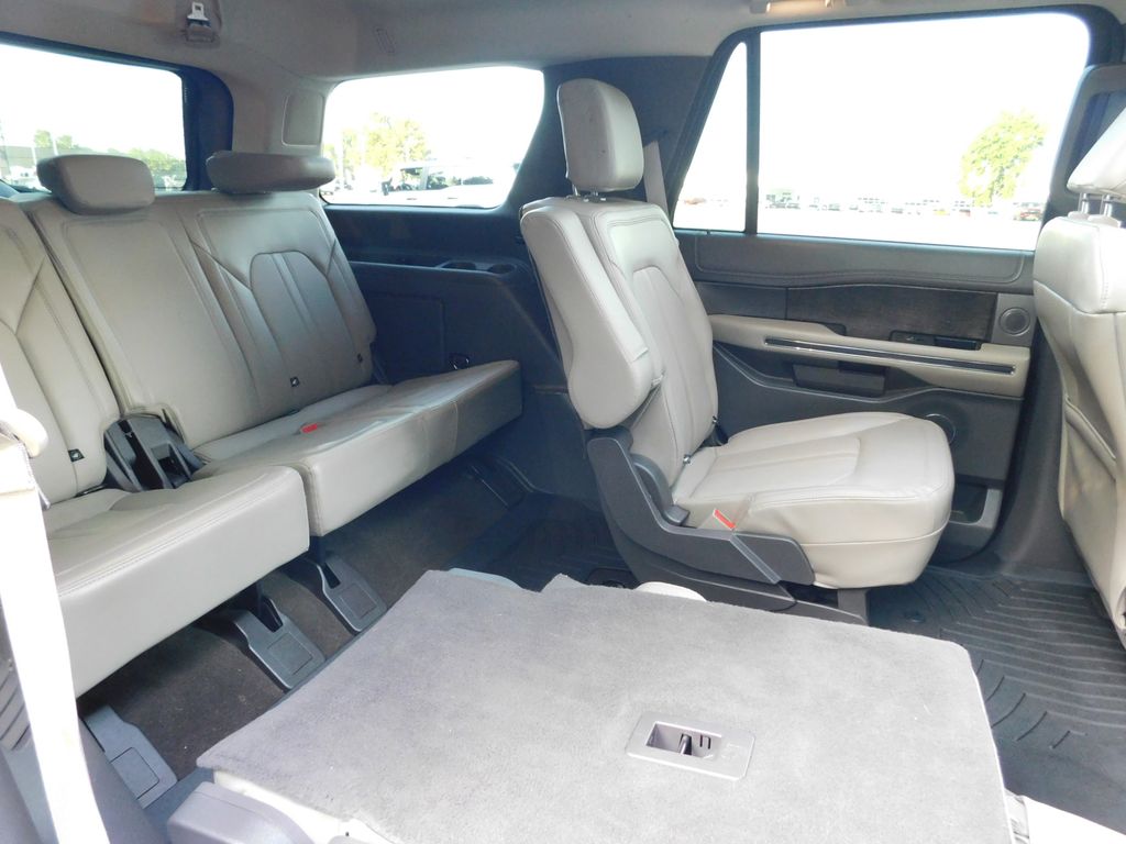 Thumbnail: 2021 Ford Expedition - 5