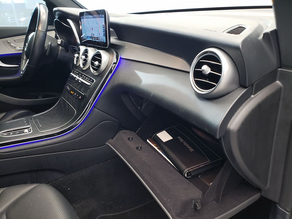 Thumbnail: 2021 Mercedes-Benz GLC - 29