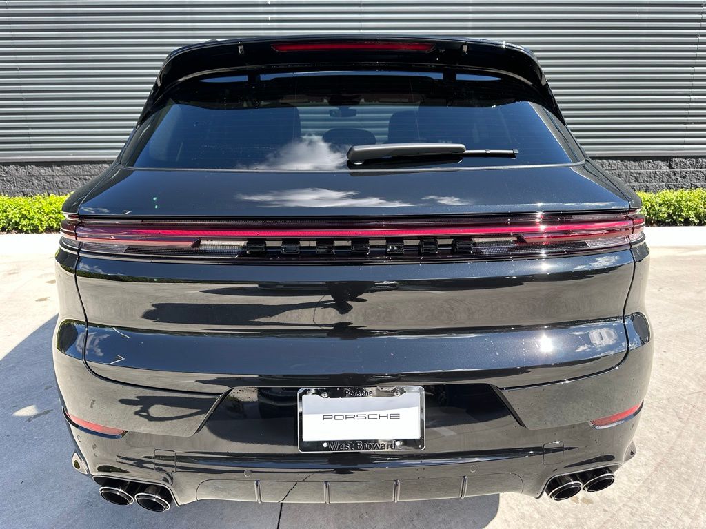 Thumbnail: 2026 Porsche Cayenne - 11
