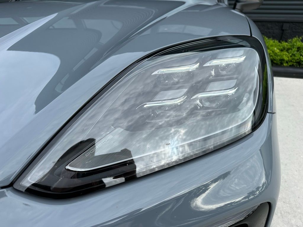 Thumbnail: 2026 Porsche Cayenne - 8