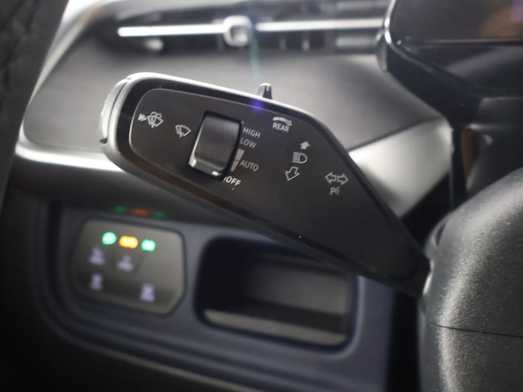 2025 Volkswagen ID. Buzz Pro S - Photo 24