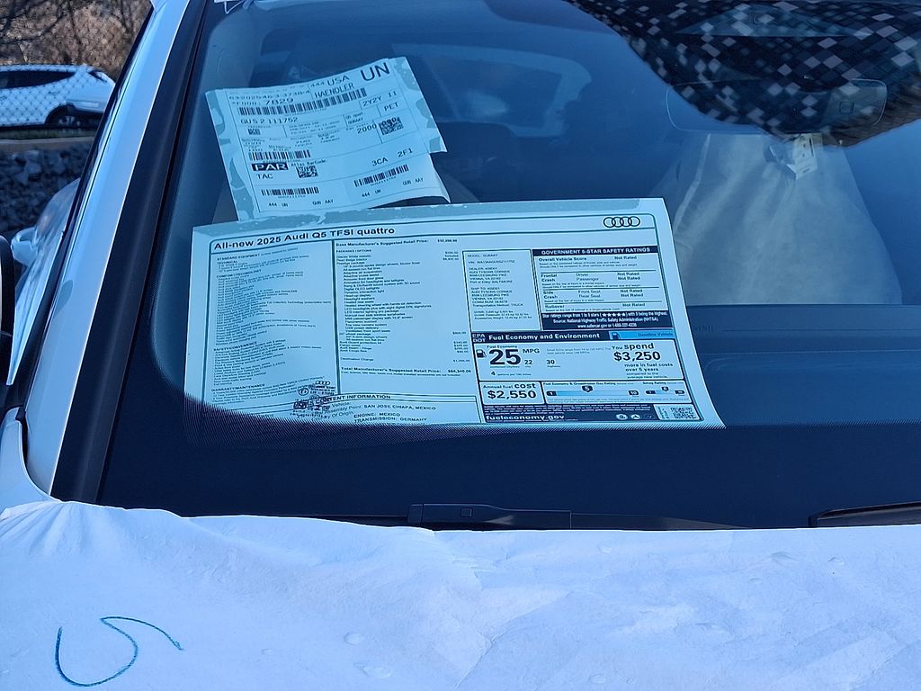 Thumbnail: 2025 Audi Q5 - 5