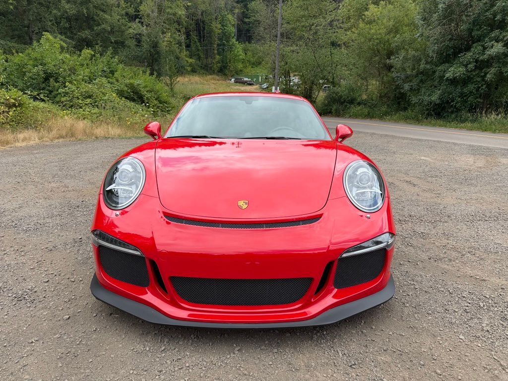 2015 Porsche 911 GT3 thumbnail 2
