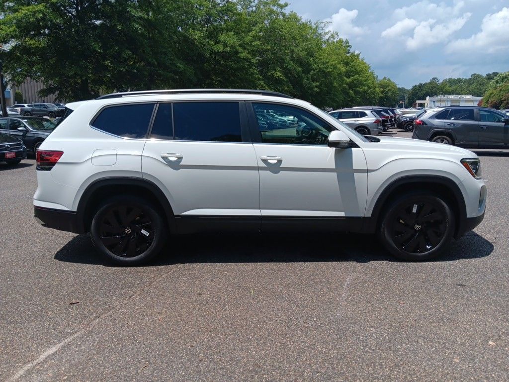 2024 Volkswagen Atlas 2.0T SE w/Technology 6