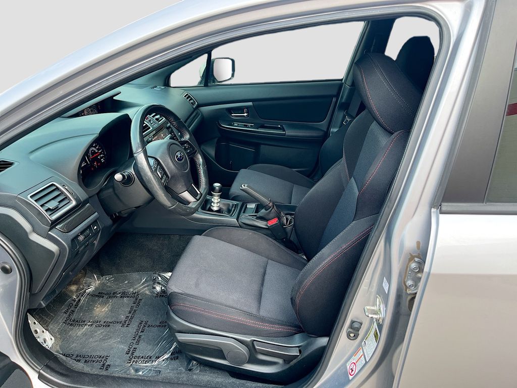 Used 2018 Silver Subaru Premium image 21